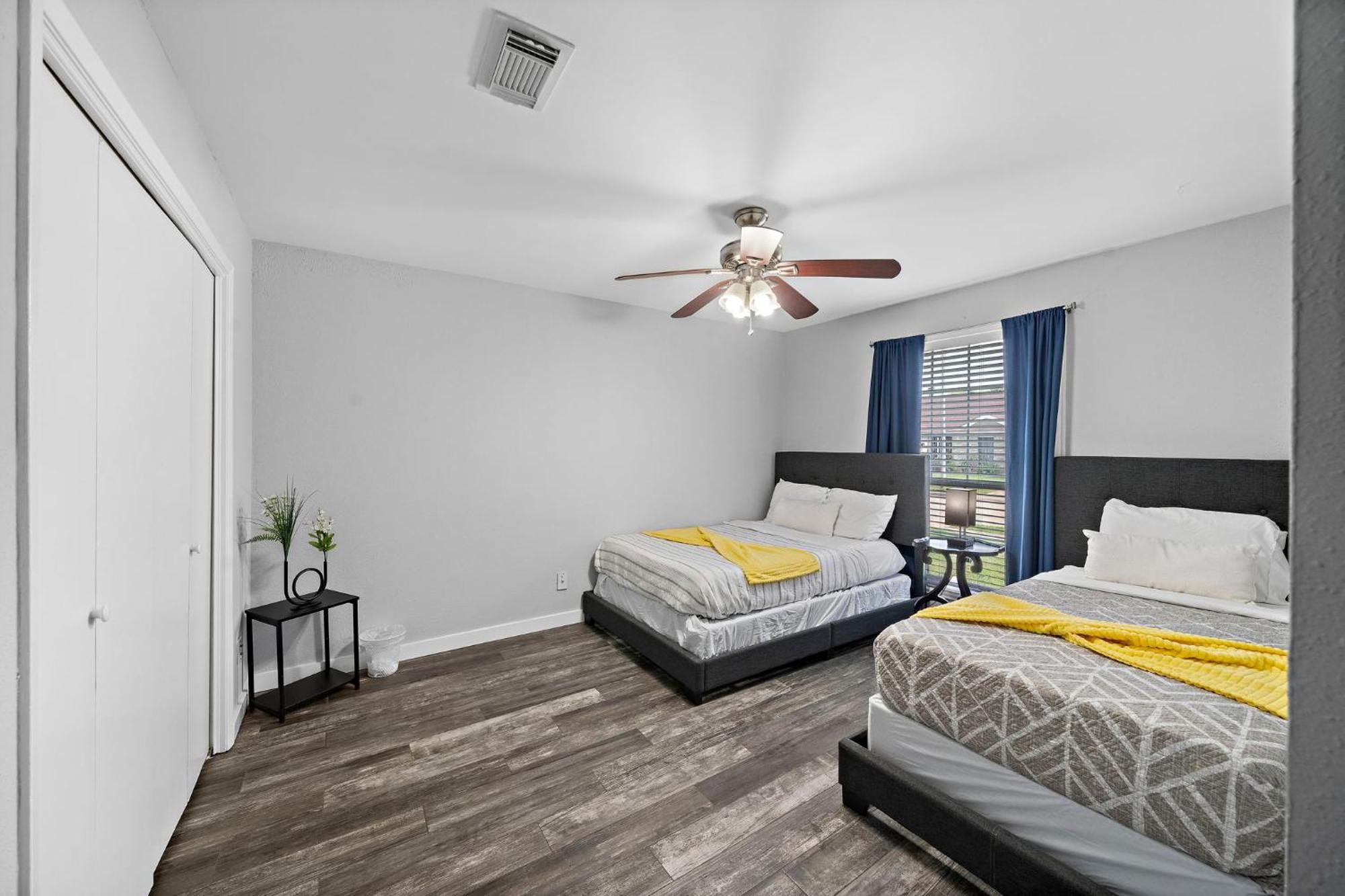 Houston Pool Getaway Games Parking Wifi Pet Villa Exterior photo