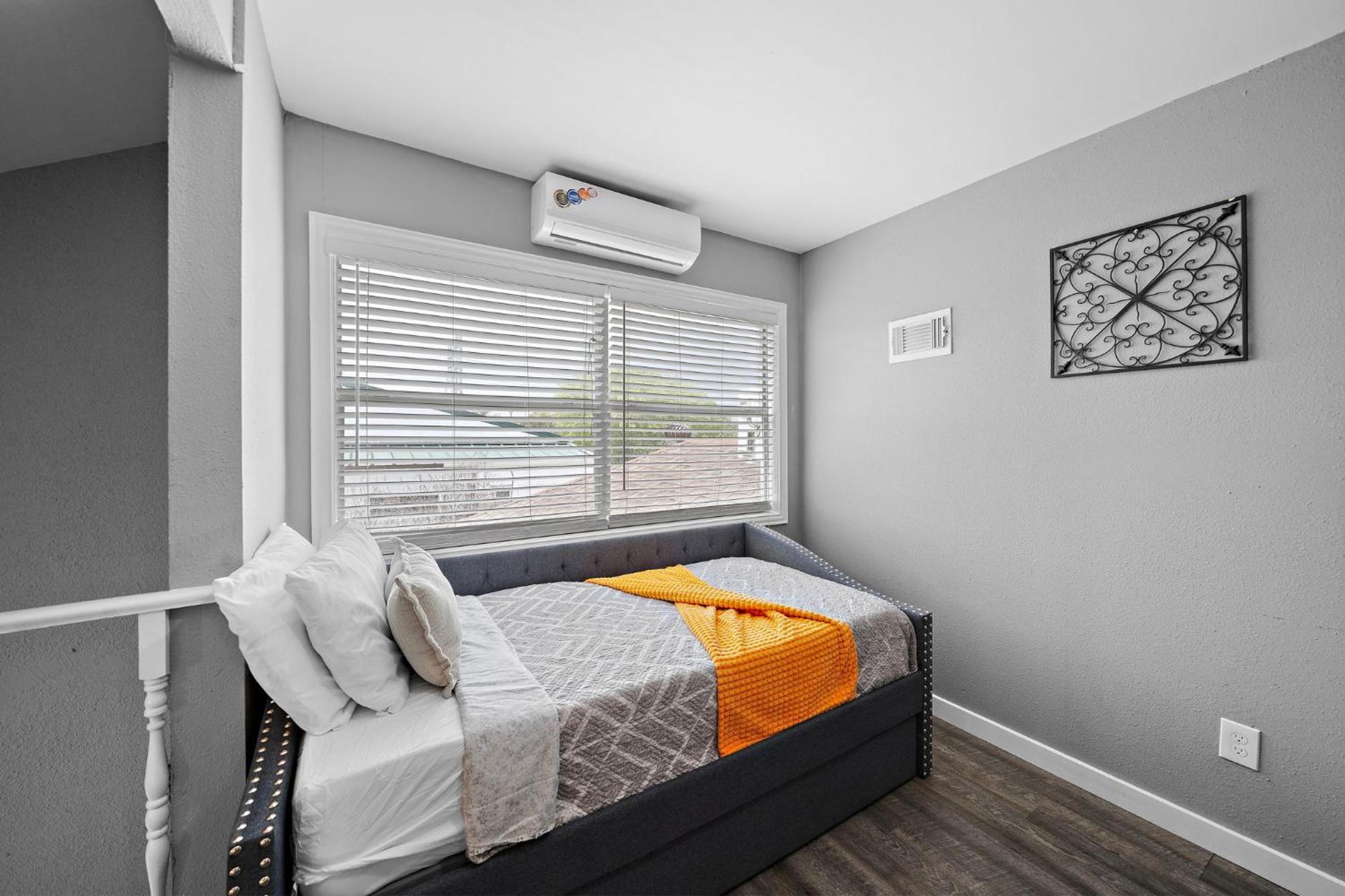 Houston Pool Getaway Games Parking Wifi Pet Villa Exterior photo